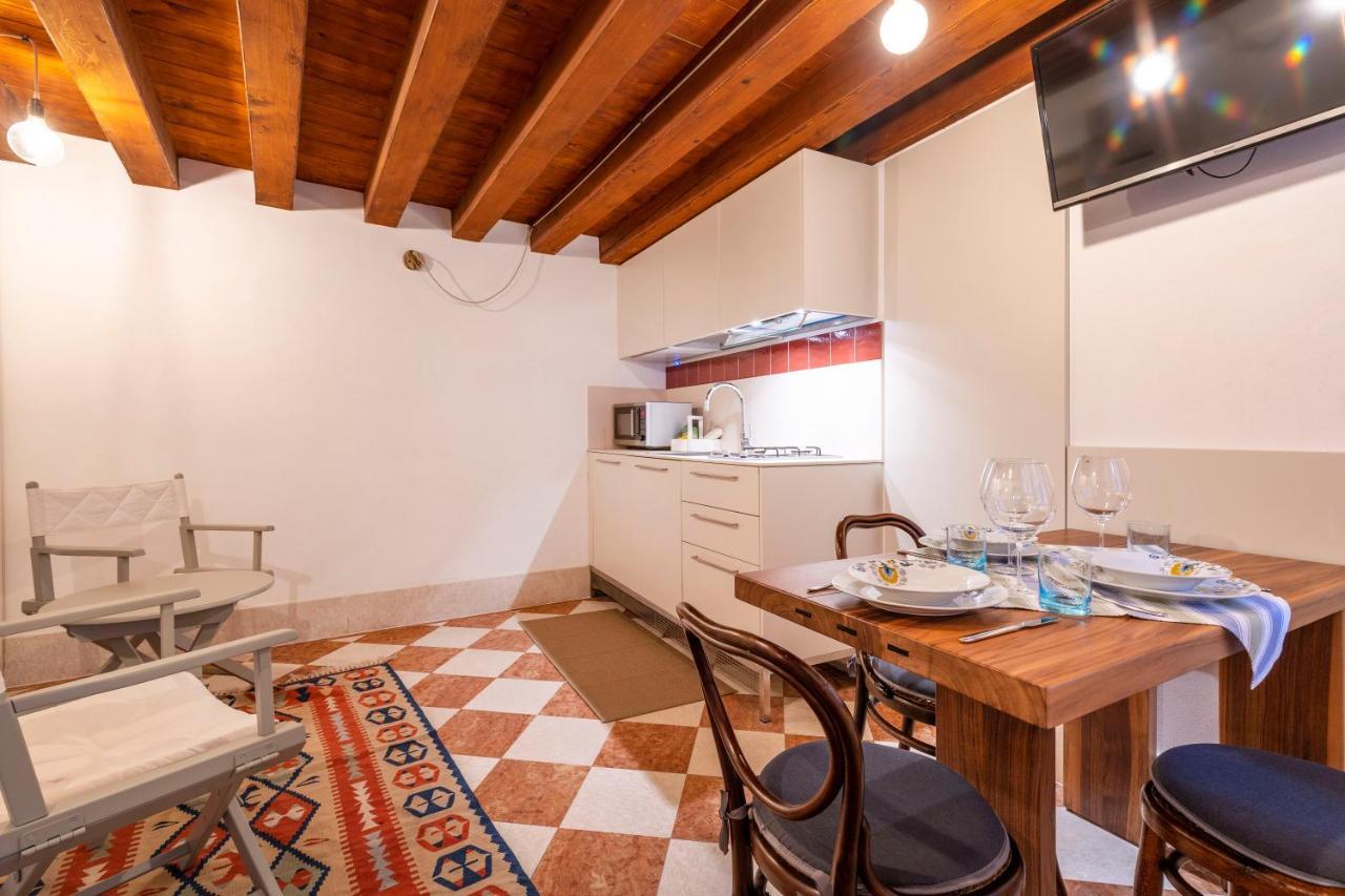 Apartament San Silvestro House Wenecja Zewnętrze zdjęcie
