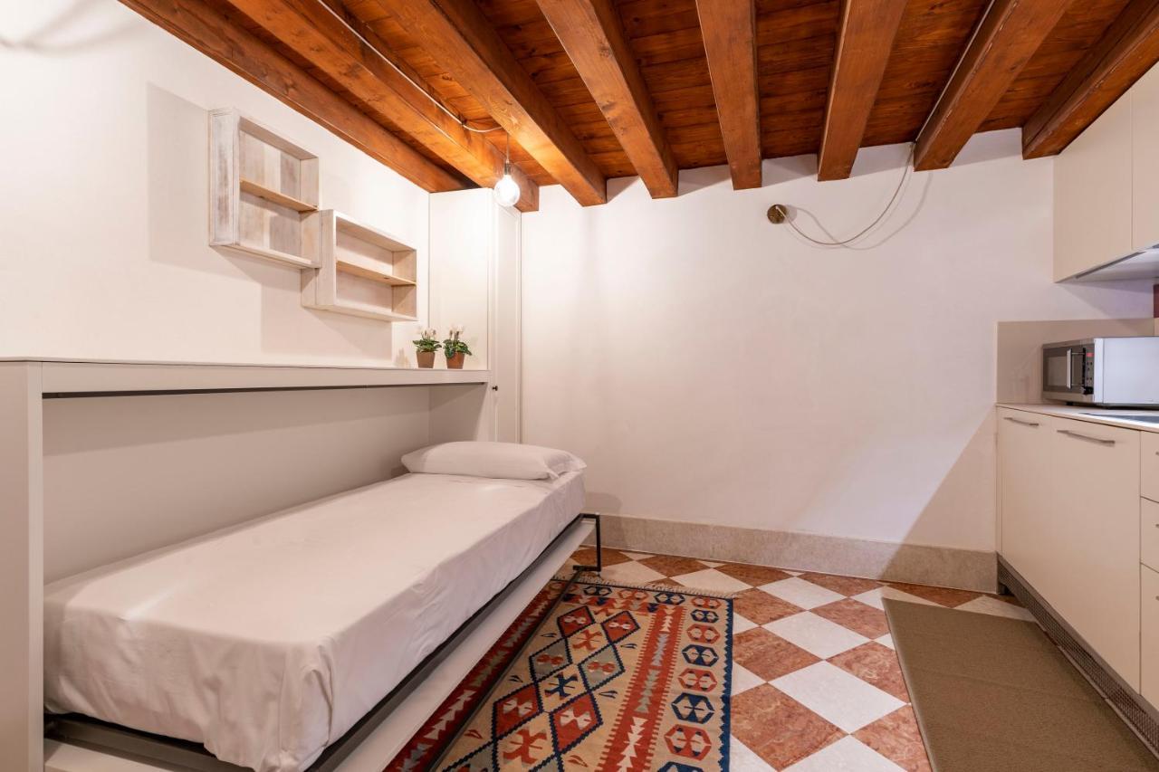 Apartament San Silvestro House Wenecja Zewnętrze zdjęcie